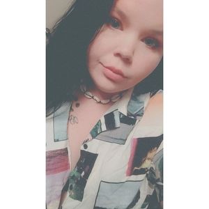 Meet your Posher, Dallis